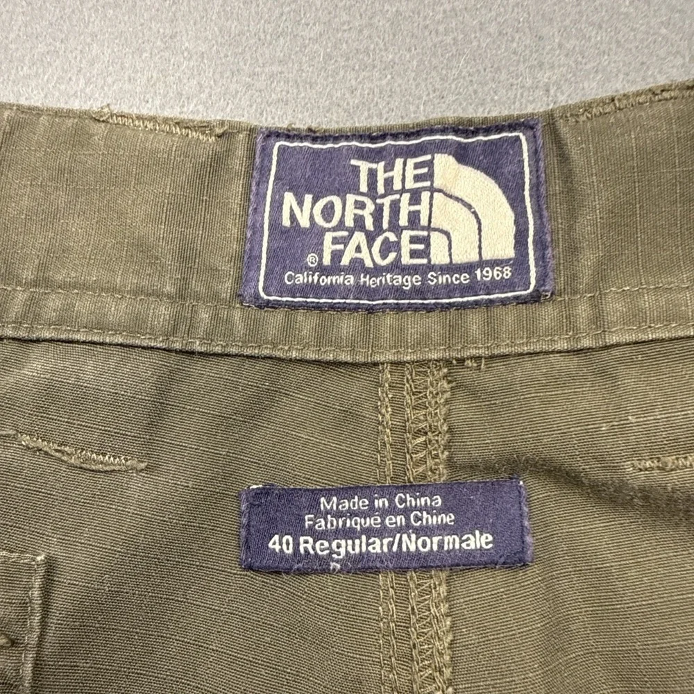 North Face‎ Shorts Men's 40 KHAKI GRN Ripstop Nylon Zipper Pockets Outdoor 10